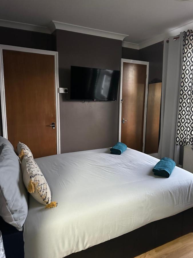Beautiful Studio Apartment No4 Forest Road Londen Buitenkant foto