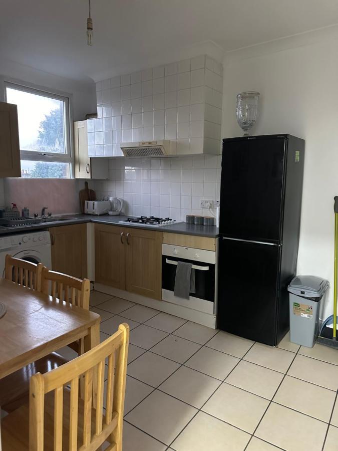 Beautiful Studio Apartment No4 Forest Road Londen Buitenkant foto